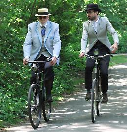 Azzini, il professionista che ama la bici