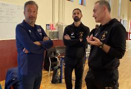 Il coach dell’Italbasket Luca Banchi alla JuVi Ferraroni