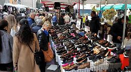 Il Mercatino da Forte dei Marmi accende il Natale dei cremaschi