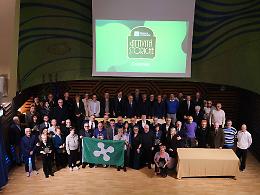 Attività storiche, una vita di lavoro ed emozioni in una stretta di mano