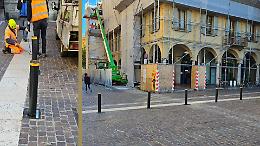 Piazza Stradivari, completata la posa dei nuovi dissuasori mobili