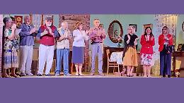 A teatro sorrisi e beneficenza