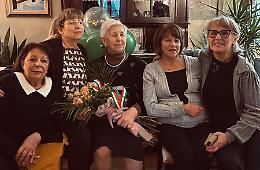 Maria Luigia Grossi compie 100 anni: una vita tra famiglia e comunità