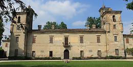 Va all&rsquo;asta una parte del Castello Villa Mina della Scala