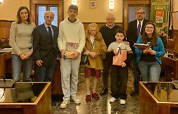 Studio e solidariet&agrave;: la Provincia assegna le borse Vailati-Checchi