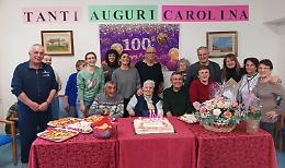 Carolina spegne 100 candeline: &laquo;Il segreto? Mangiare sano&raquo;