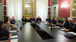 Forze dell'ordine a scuola e 'linea rossa' coi presidi: il protocollo