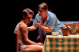 #DIRITTODICRITICA: &lsquo;L'angelo del focolare&rsquo;, le recensioni degli studenti