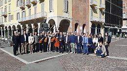 Trent'anni di suono e maestria: la liuteria cremonese celebra il Consorzio Antonio Stradivari