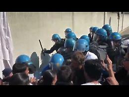 Composad, blocco dei lavoratori e alta tensione