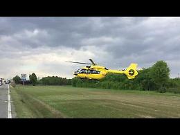 VIDEO  Lo scontro tra auto e moto sulla Ss343: l'intervento dell'elisoccorso