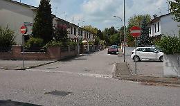 Casa razziata in pieno giorno