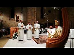 VIDEO  Ordinazione di 3 preti: non succedeva da trent'anni