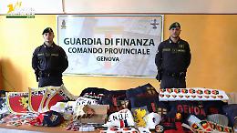 Abbigliamento e accessori del Genoa contraffatti, 2 denunciati a Genova