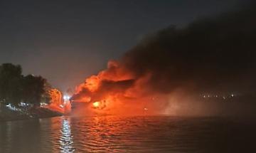 Nave da crociera a fuoco in Egitto, a bordo un gruppo di Monticelli