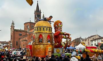 Seconda sfilata del Carnevale da record