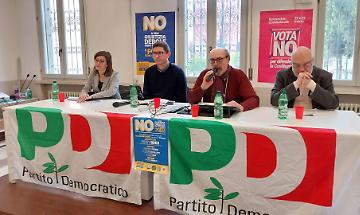 Nuovo segretario Pd, urne aperte