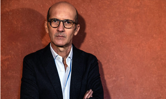 Filosofia, musica e viaggio interiore con Michele Lobaccaro