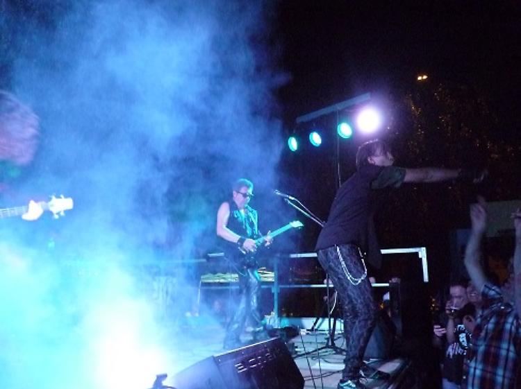 Sotto il palco