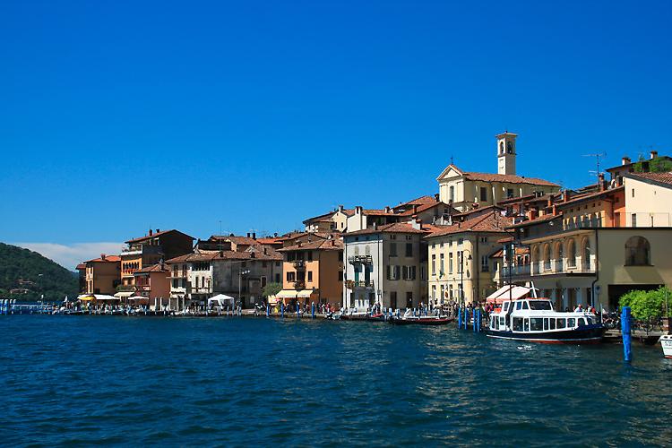 Peschiera Maraglio