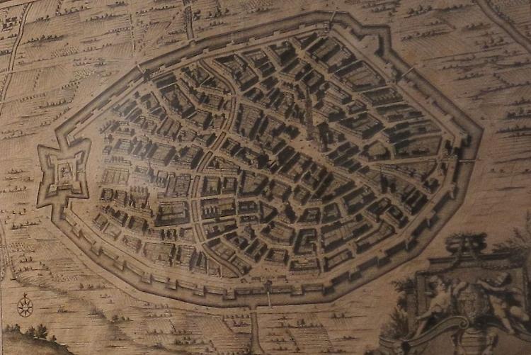 Carte che raccontano
la Cremona che fu