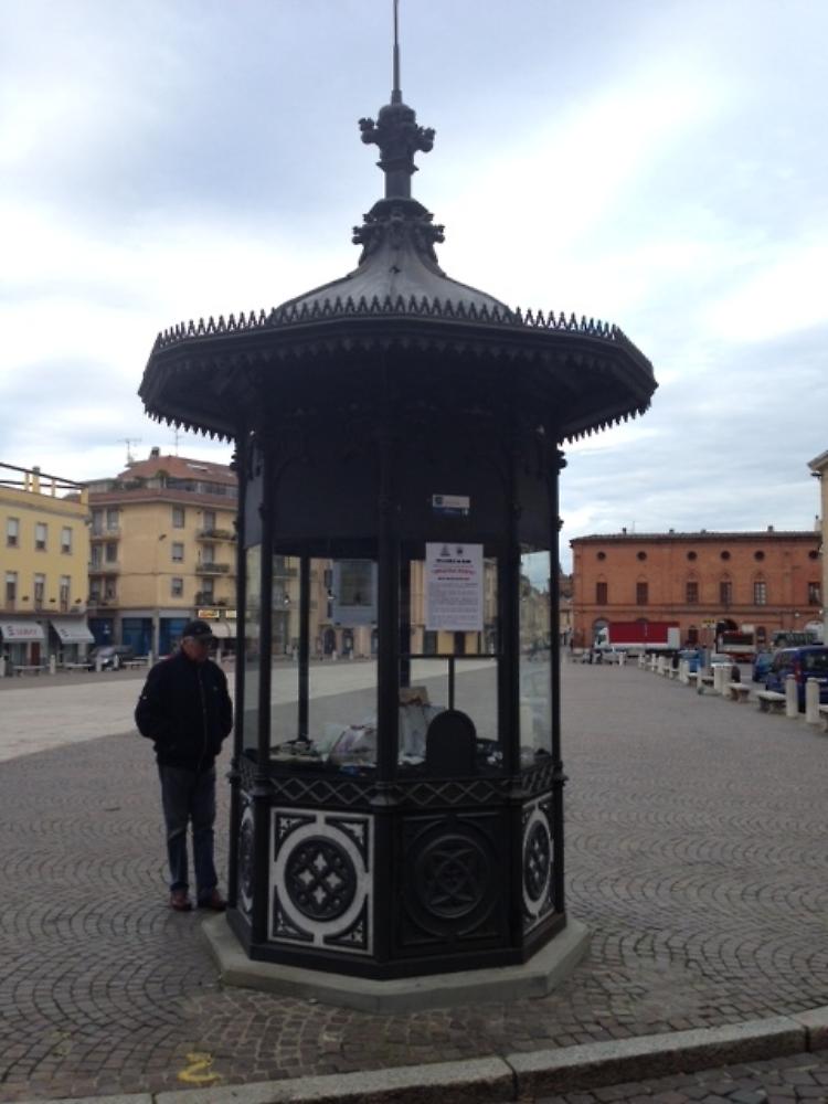 Edicola storica, in mostra i monili del Cps