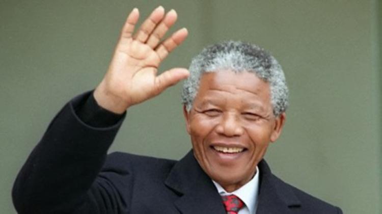 Mandela racconta la sua vita