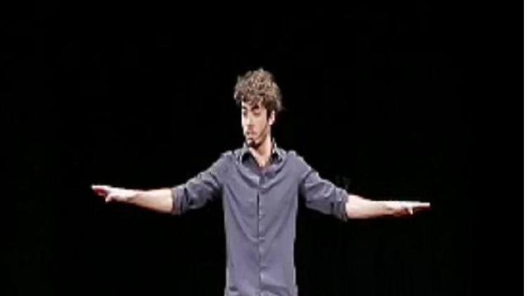 Francesco: ''Vi racconto la dislessia a teatro assieme ad Einstein e Leopardi''