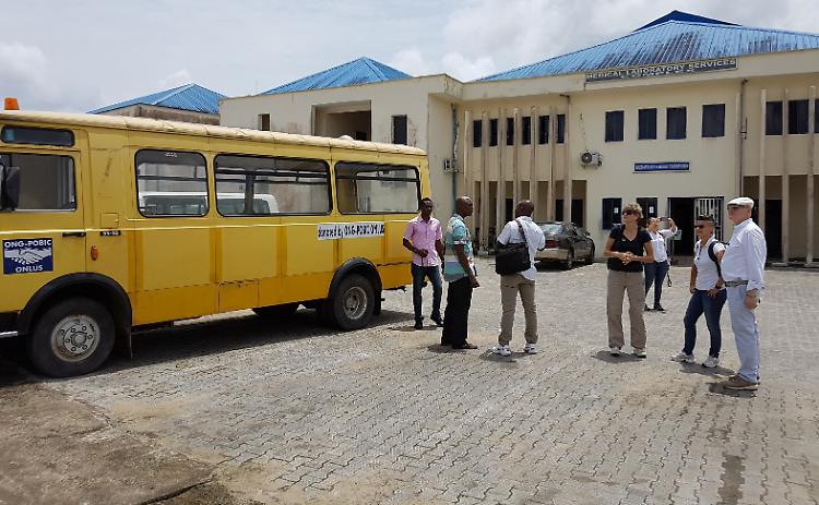 Nuova vita in Africa per lo scuolabus di Piadena