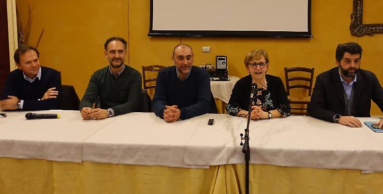 Accelerata sulla fusione, referendum anticipato