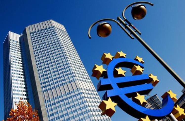 Bce: netto ribasso stime Pil, in 2020 atteso calo 8,7%