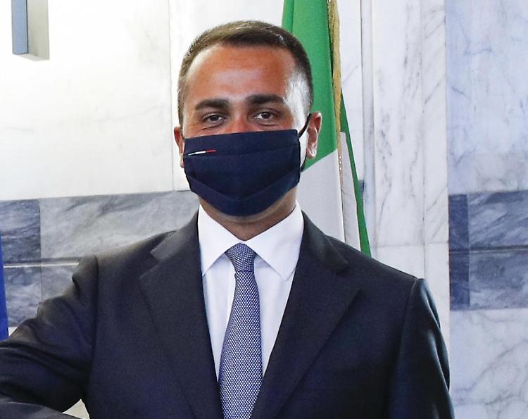  Di Maio: pronto a vaccinarmi per primo e in pubblico 