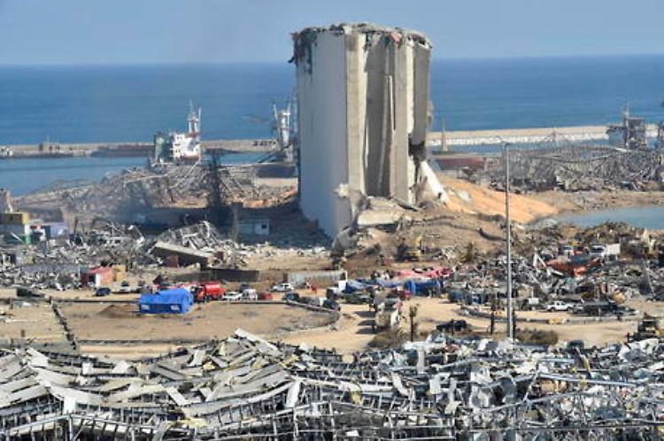 Beirut: scontri vicino al Parlamento, arrestato direttore del porto