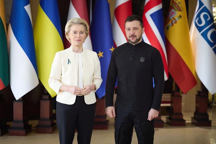 Ucraina, Von der Leyen "&Egrave; in gioco il destino dell'Europa"