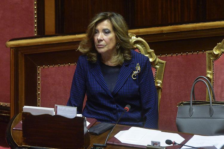 Casellati "Conta dei femminicidi in Italia sembra bollettino di guerra"