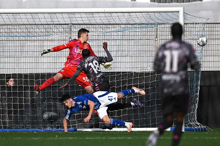 Kouam&eacute; replica a Douvikas, Como-Empoli termina 1-1