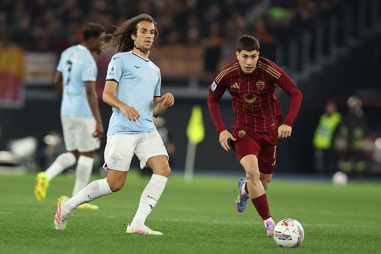 Lazio-Roma 1-1, Soul&eacute; risponde a Romagnoli