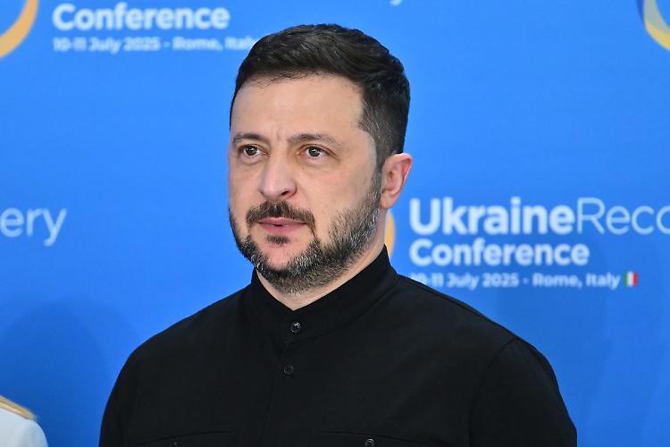 Ucraina, Zelensky "Serve piano Marshall per ricostruzione"