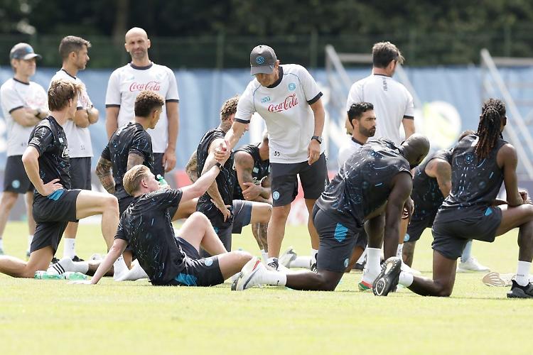 Conte "Noi favoriti fra i favoriti ma continuiamo a costruire"