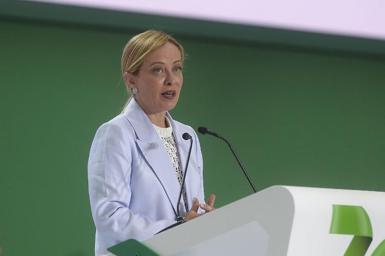 Guardia Costiera, Meloni "160 anni di dedizione e salvaguardia"