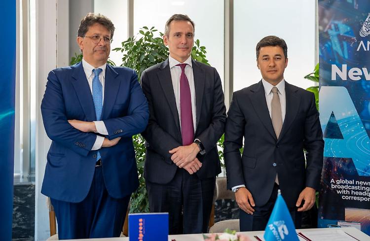 Editoria, Italpress sbarca in Azerbaigian e sigla accordo con AnewZ