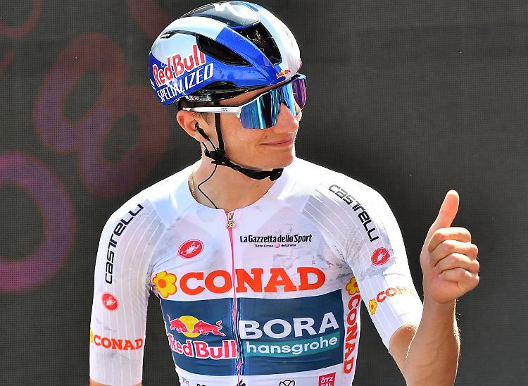 Pellizzari vince la 17esima tappa della Vuelta, Vingegaard leader