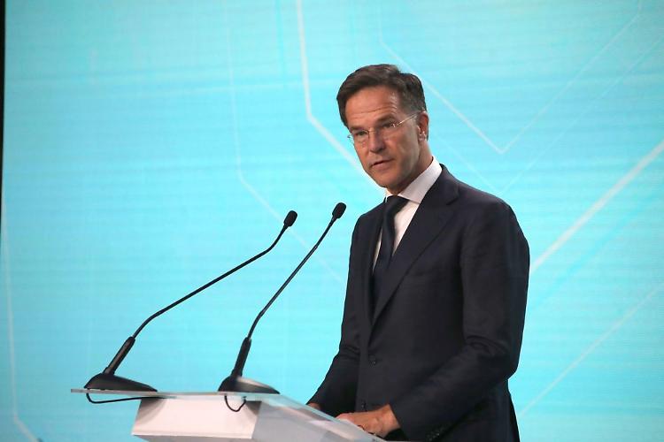 Rutte "La Nato rafforzer&agrave; il suo fianco orientale"