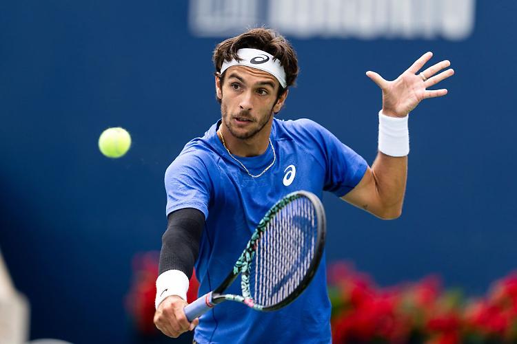 Musetti vola in finale a Chengdu, battuto Shevchenko