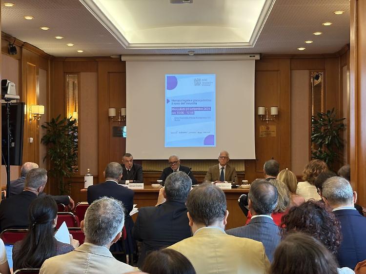 Ricerca Agic-Luiss, il gioco illegale vale fino a 25 mld all'anno