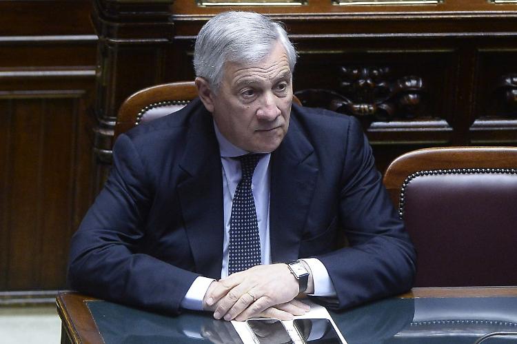 Legge elettorale, Tajani "s&igrave; al proporzionale con premio di maggioranza"