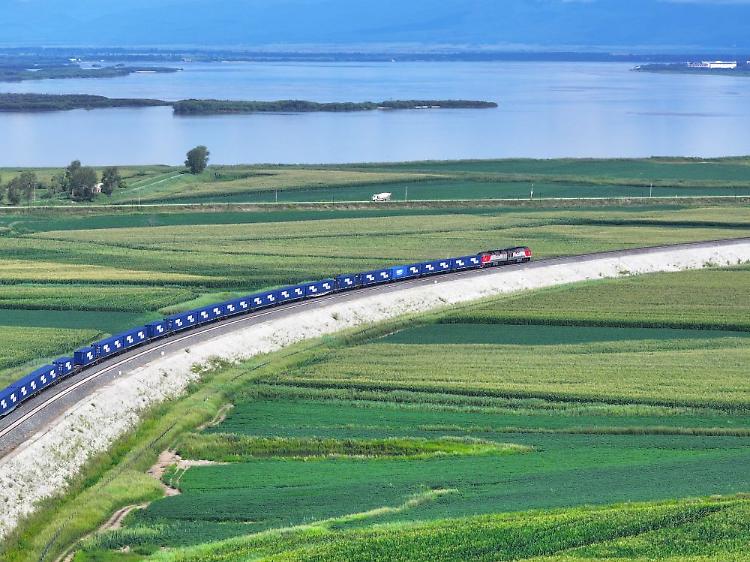 Ministero Esteri Cina "Pronti a rafforzare cooperazione economica con UE"