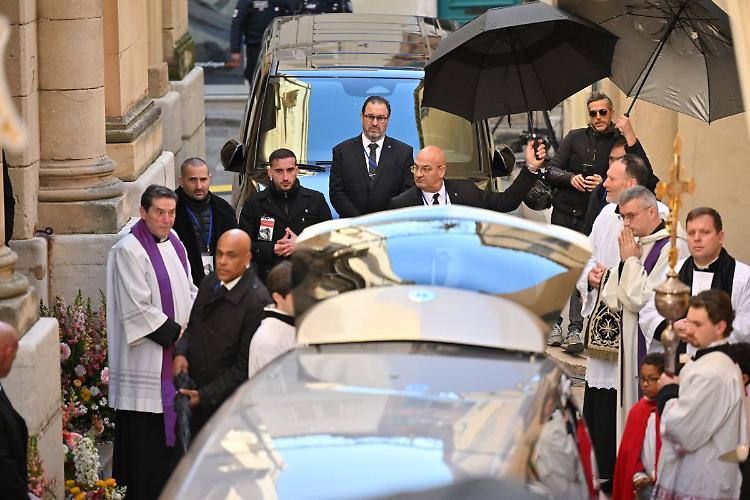 Brigitte Bardot, a Saint-Tropez l'ultimo saluto