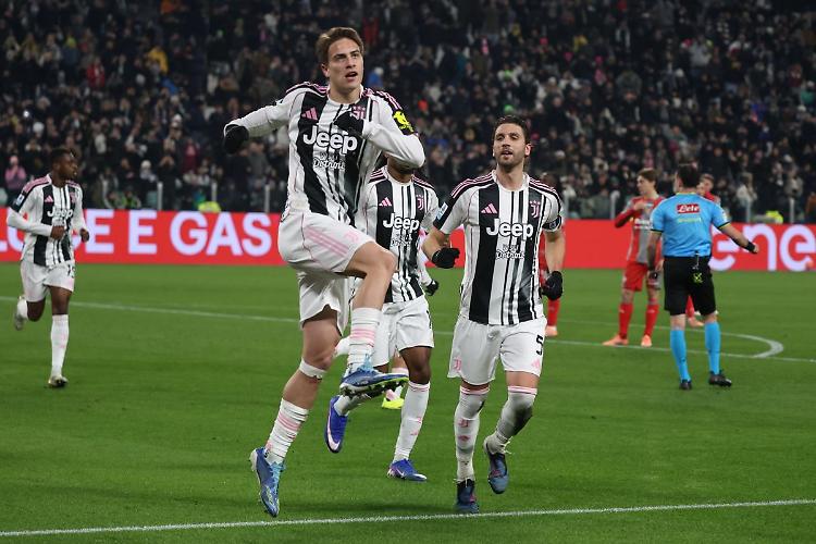 Juve esagerata, Cremonese travolta 5-0