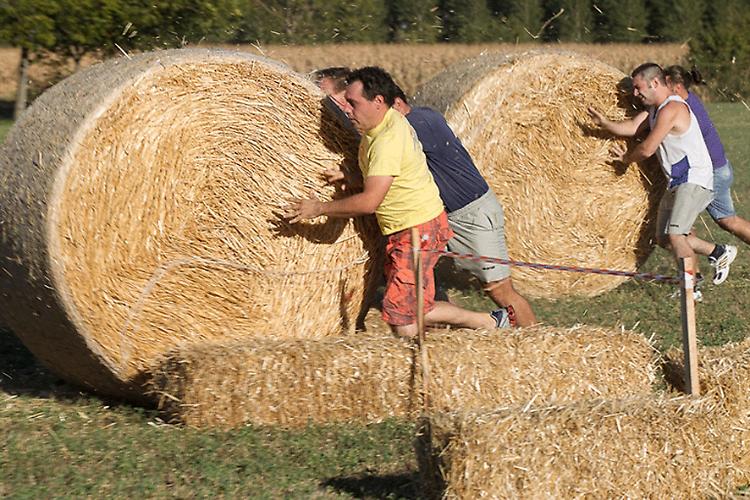 L&rsquo;Associazione Oltrefossa di Fossacaprara ai Giochi di Strada di Verona